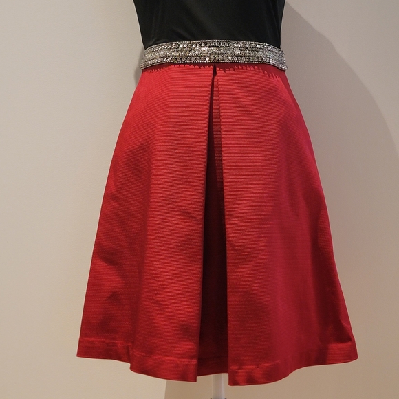 AIDAN MATTOX BLACK AND RED EMBELLISHED EVENING DRESS - Picture 3 of 11